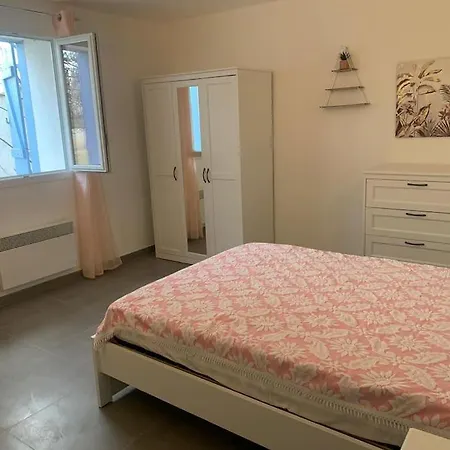 Maison T3 70m2 Avec Jardin Holiday home